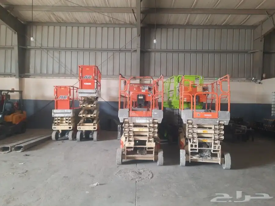 تاجير رافعه شوكيه فوركلفت forklift 2014 7