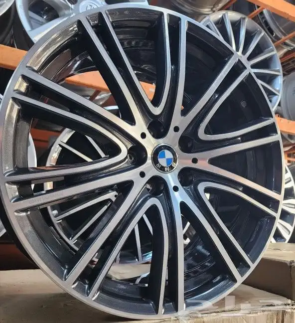 جنوط بي ام الفئه الخامسه مقاس 20 اصلي وكاله موديل 2021 2