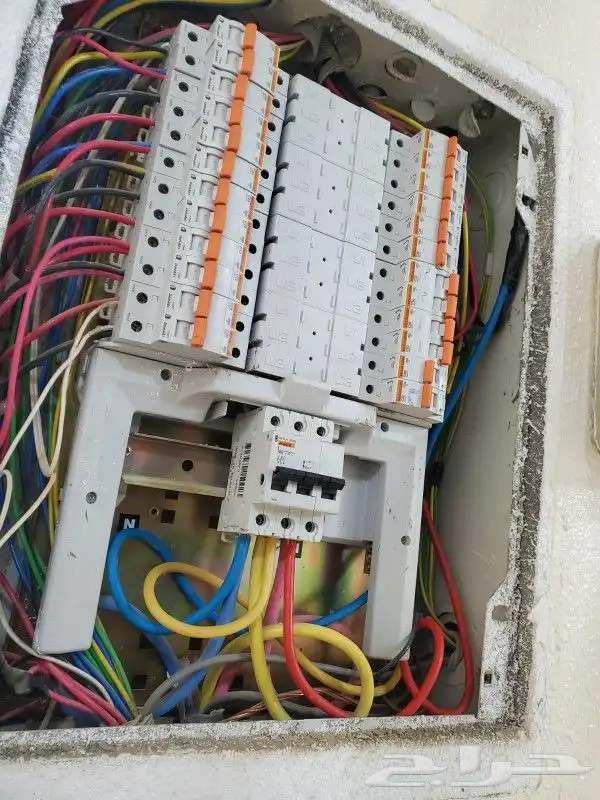 سباك وكهربائي 1