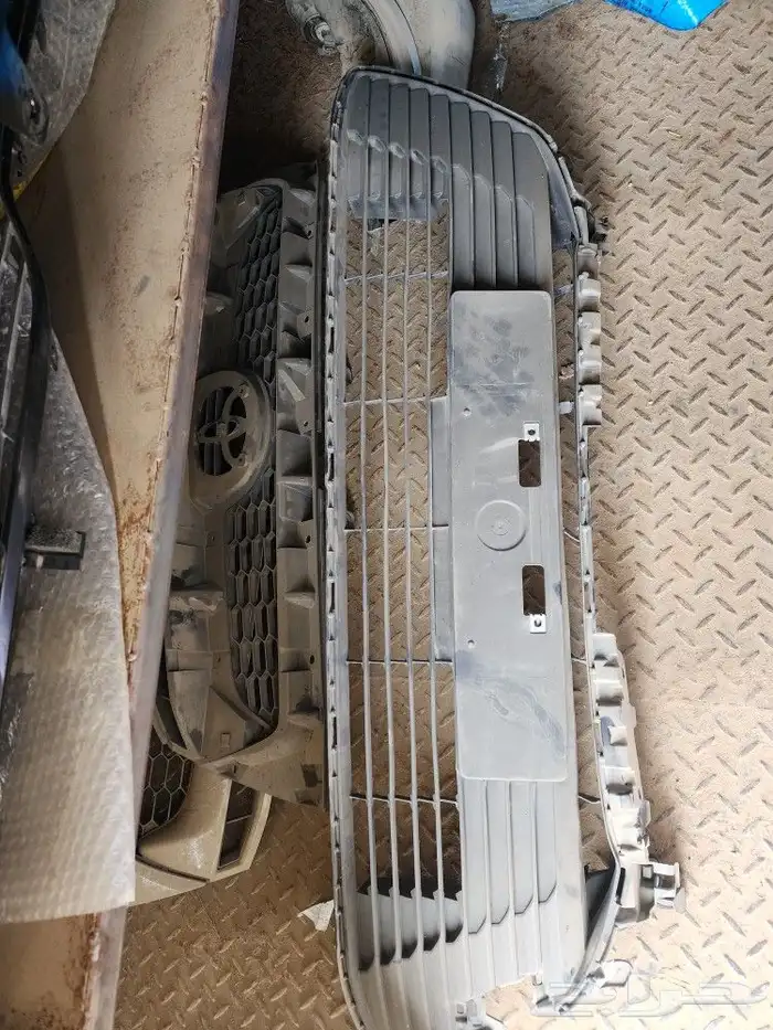 قطع غيار كورولا 2020 إلى 2023 10