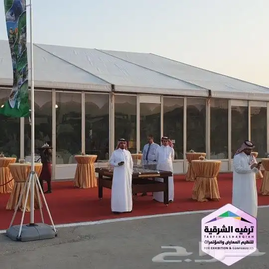 كراسي وطاولات للايجار 7