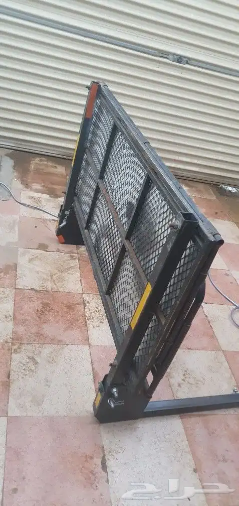 سلة عفش خلفية تفصيل بقواعد اصليه 1
