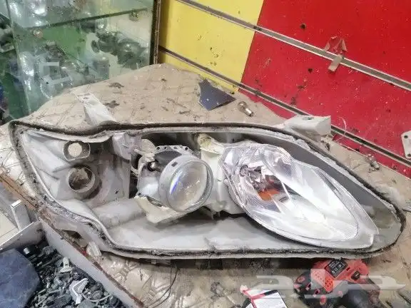 إصلاح شمعات تركيب زنون وعدسات الجميع السيارلت 8