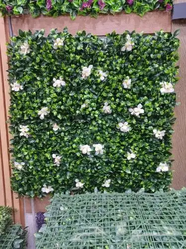 ثيل صناعي وعشب جداري 10