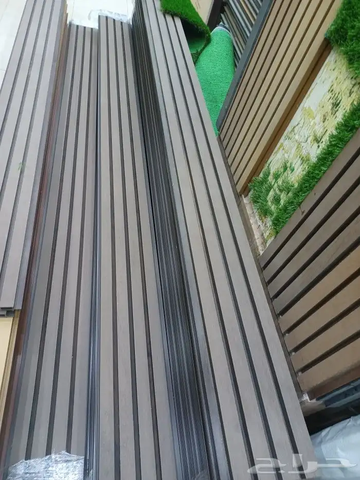 ثيل صناعي وعشب جداري 28