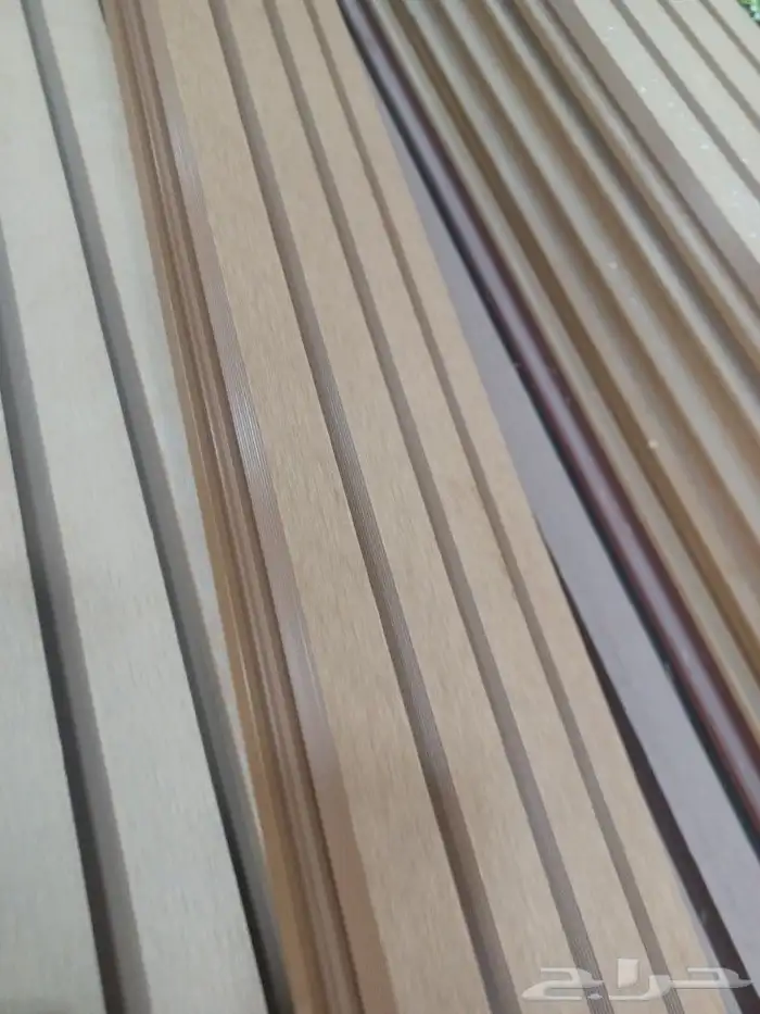 ثيل صناعي وعشب جداري 15