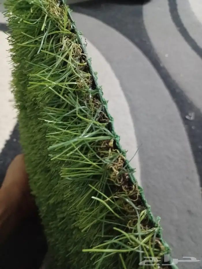 ثيل صناعي وعشب جداري 18