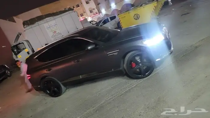 يوجد لدينا رش مطفي رش لمعه بدي رش جنوط 9
