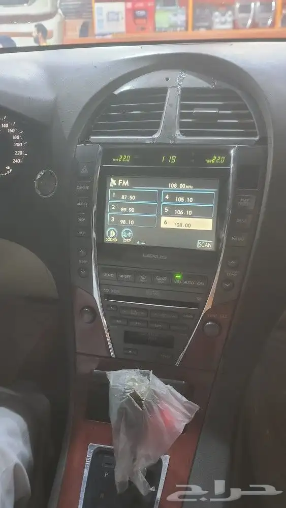 اصلاح مشكلة توقف اللمس تغيير شاشة اللمس لكزس ES350 1