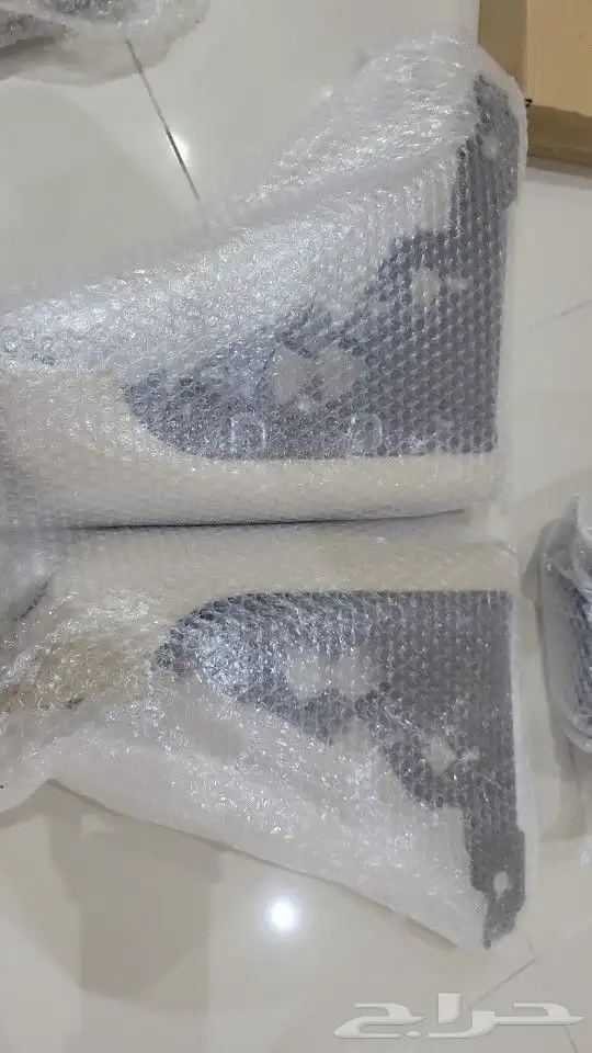 ديكور الجير ودركسون وشاشه جيب لاندكروزر 2020 31