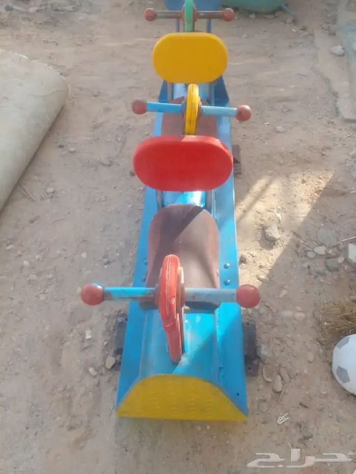 لعبه هزاز للاطفال ثلاث أفراد حديد بلاستك وجلد جوده عاليه 3
