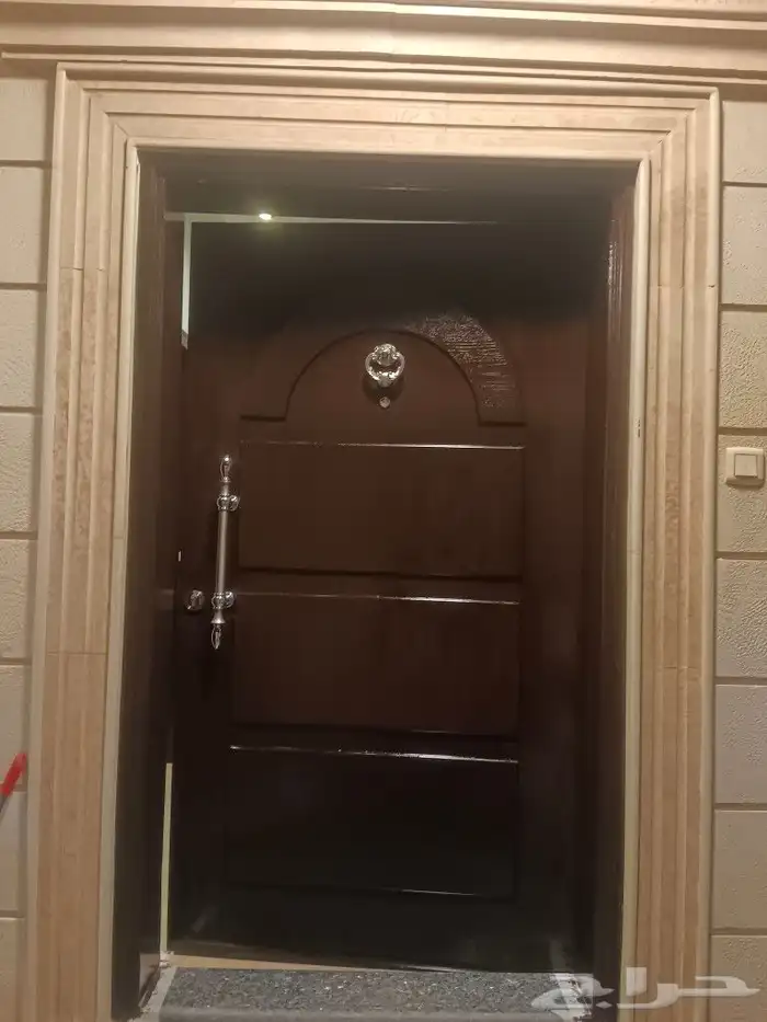 باب  بس خارج 0