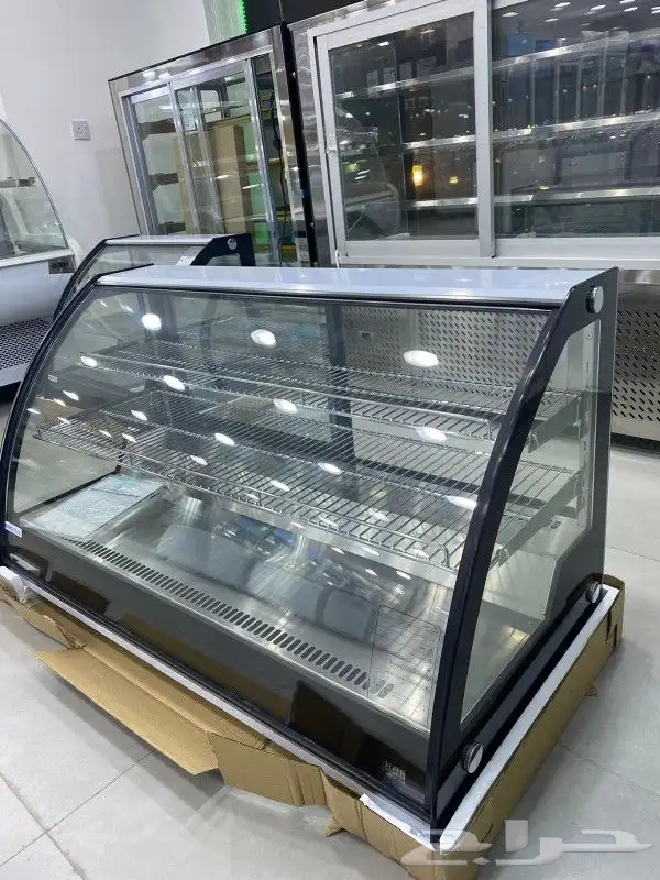 ثلاجات عرض أعلى الكاونتر - تصميم أمامي منخفض الحجم لزيادة 14