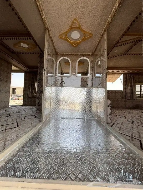 غرفه البيع سحب شينكوكويتي جديد طول13في4متر الموقع عريعره 7