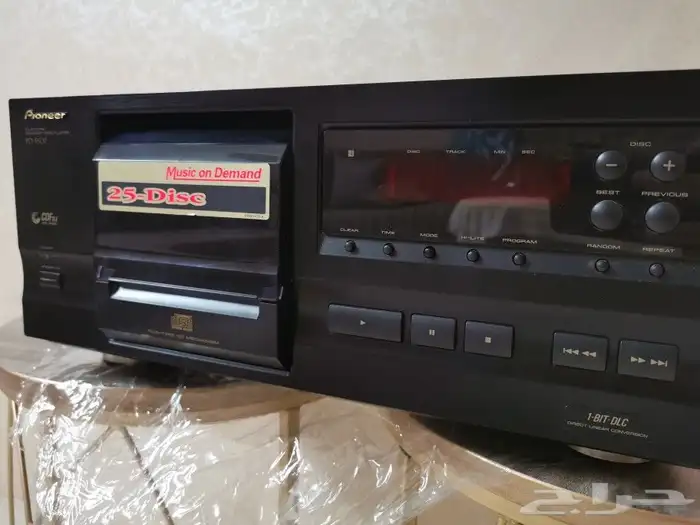 جهاز مشغل اقراص سي دي من بايونير 3