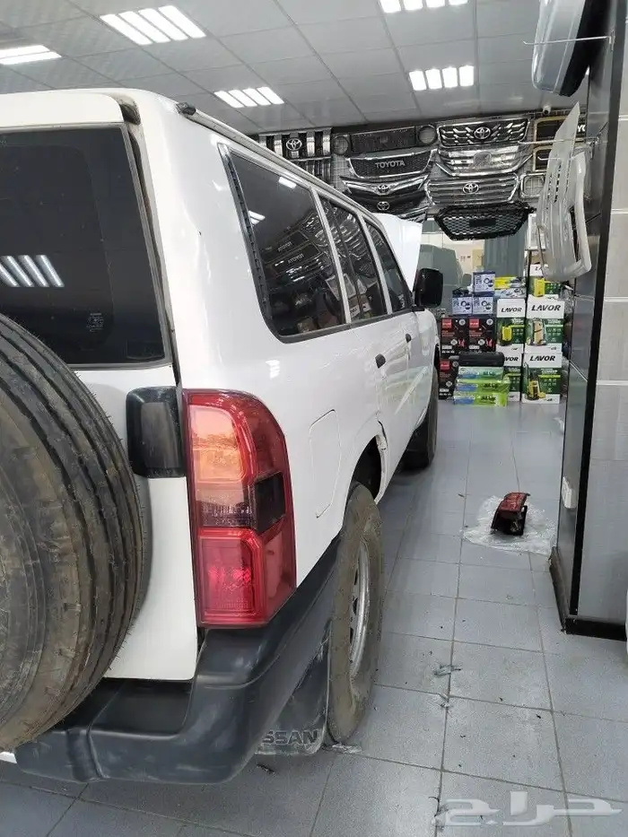 شمعات فتك قطع فتك اسطبات مكحل رفارف باترول ترهيم نيسان باترو 33