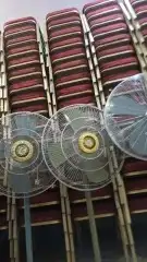 تاجيرمكيفات افراح كراسي احمر وطاولات ديره 5