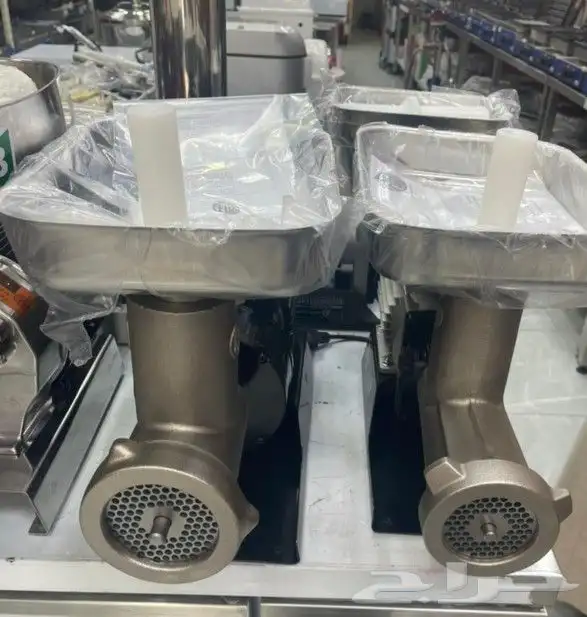 يوجد لدينا جميع انواع الفرامة اللحم ومعصوب وفلافل 3