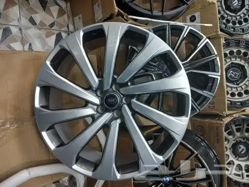 جنوط رانج رافر موديل 2023 الإصدار الجديد 0