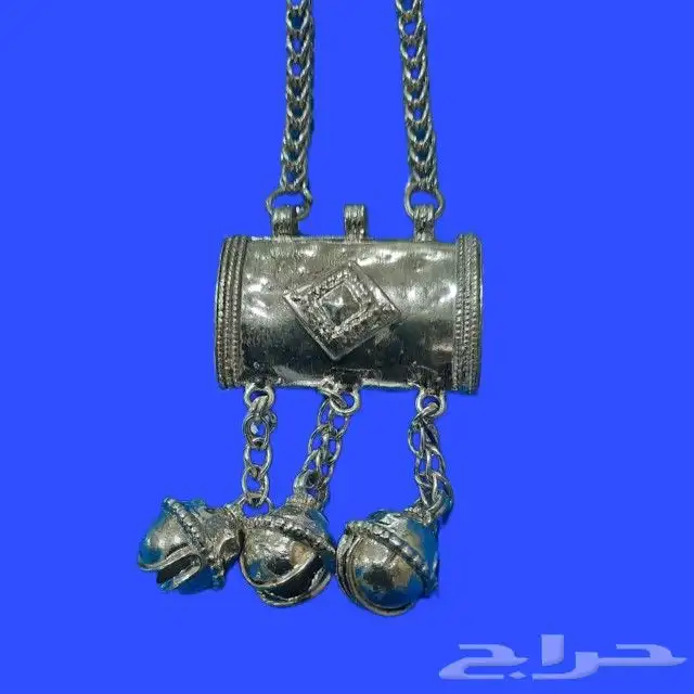 مخنق و تعليقة 3