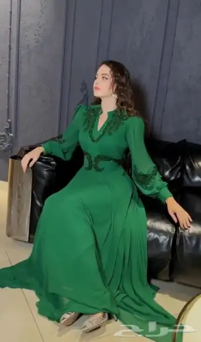 فساتين سهرة و فساتين العيد بيع جملة حتا لو حبة واحدة 9