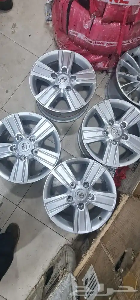 جنوط جيب لاندكروزر مقاس 18 اصلي وكاله 5
