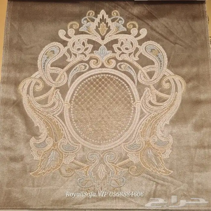 عروض كنب ومجالس الكلاسيكية الملكية VIP 8