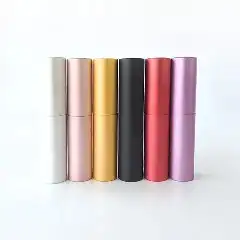 نوفر لكم (( جملة )) علب عطور فارغة جلد 7