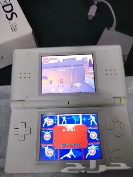 DS Lite نتيندو 11