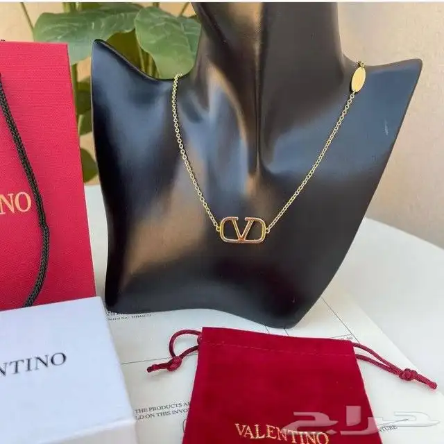 اكسسورات ماركات طبق الأصل 10