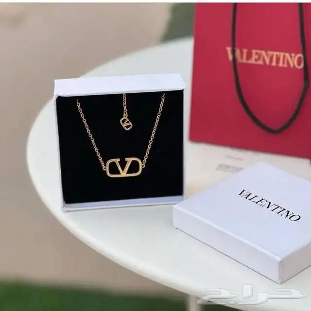 اكسسورات ماركات طبق الأصل 11