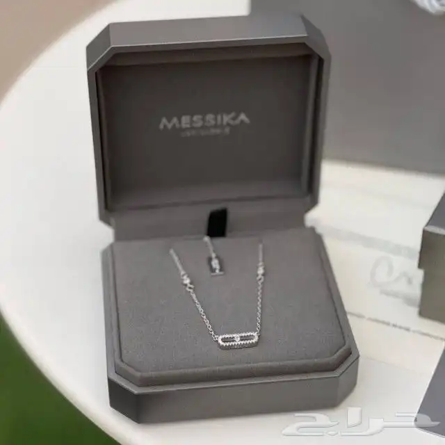 اكسسورات ماركات طبق الأصل 9