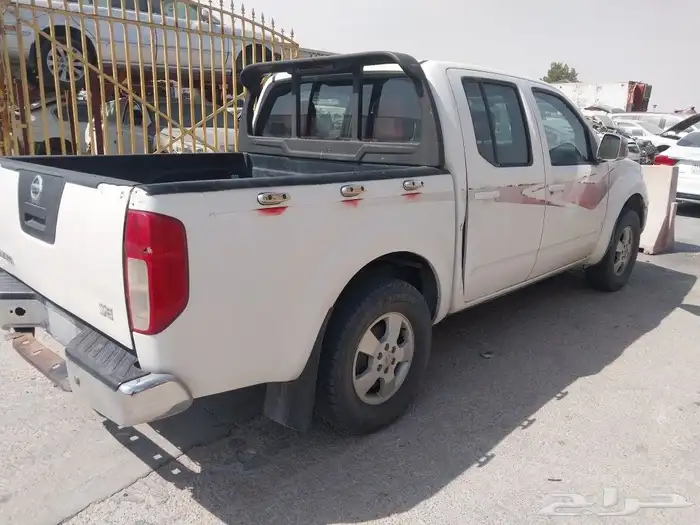 تشليح قطع غيار فقط نيفارا 2014 محركات شرط 3