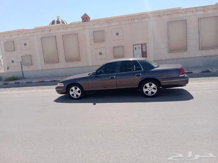 للبع فورد فكتوريا موديل 2002 الاستمارة والفحص جديد 9