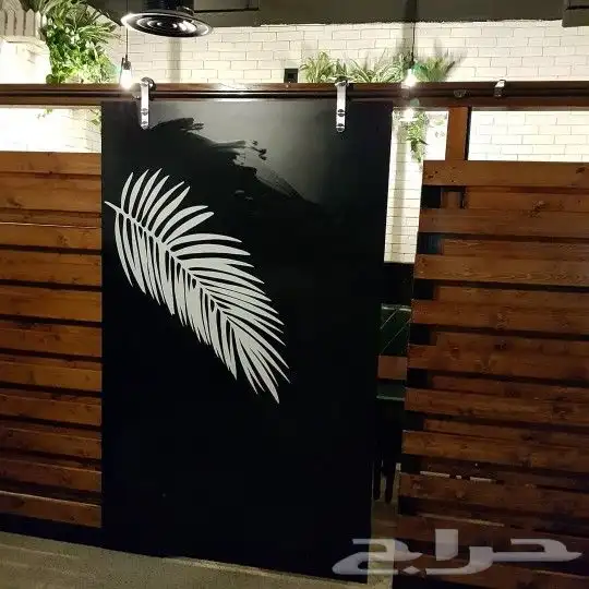 رسام ونحات ومصمم ديكور 7