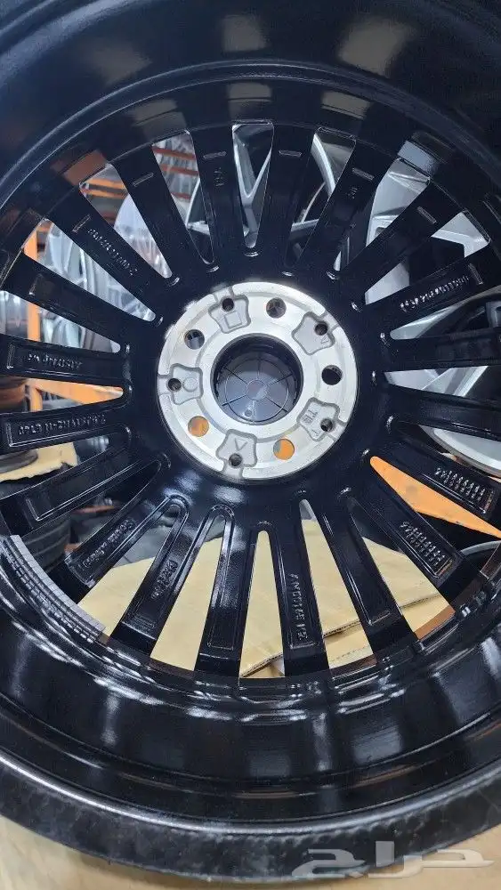 جنوط مرسدس C 200 اصلي وكاله مقاس 19 موديل 2022 12