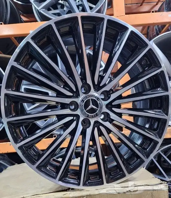 جنوط مرسدس C 200 اصلي وكاله مقاس 19 موديل 2022 1