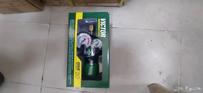 لبيع جميع انواع العدد والمعدات وتجهيز المغاسل ولورش 16