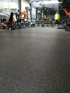 رولات مطاطيه للصالات الرياضيه 11