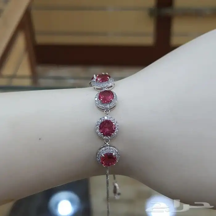 سوارة نسائيه من حجر الزركون 1