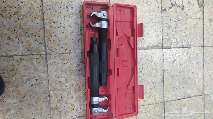 لبيع العدد والمعدات الصناعية 42