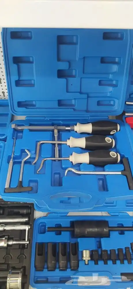 لبيع العدد والمعدات الصناعية 8