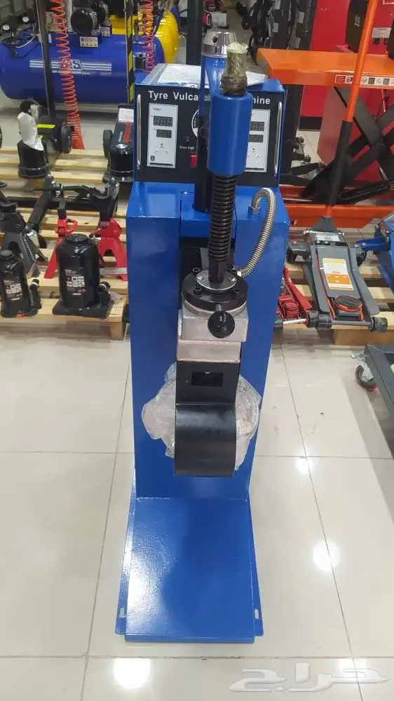 لبيع العدد والمعدات الصناعية 18