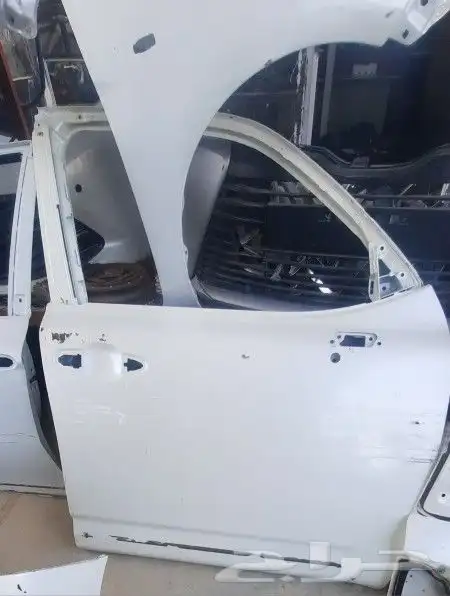 باب لاندكروزر GXR _ 22 امامي يمين وكاله شدبلد نظيف 0