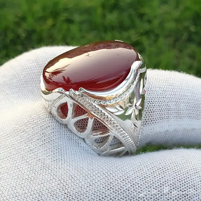 Yemeni cherry agate ring heavy silver liver pomegranate 14