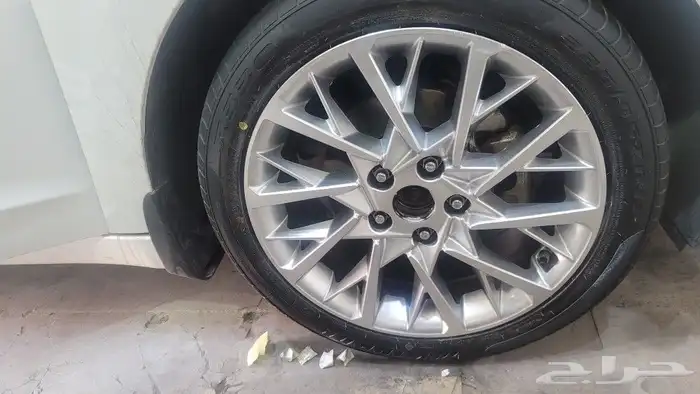 يوجد لدينارش بدي لمعه رش جنوط الرياض الغرابي 17
