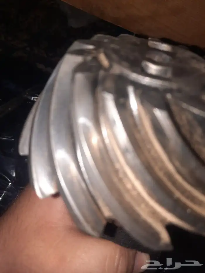 طقم كرونات جيب شيروكي رانجلر 4