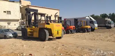 تاجير رافعات شوكية بجميع الاحجام فواركلفة 2020 م 0