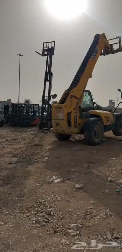 تاجير رافعات شوكية بجميع الاحجام فواركلفة 2020 م 2
