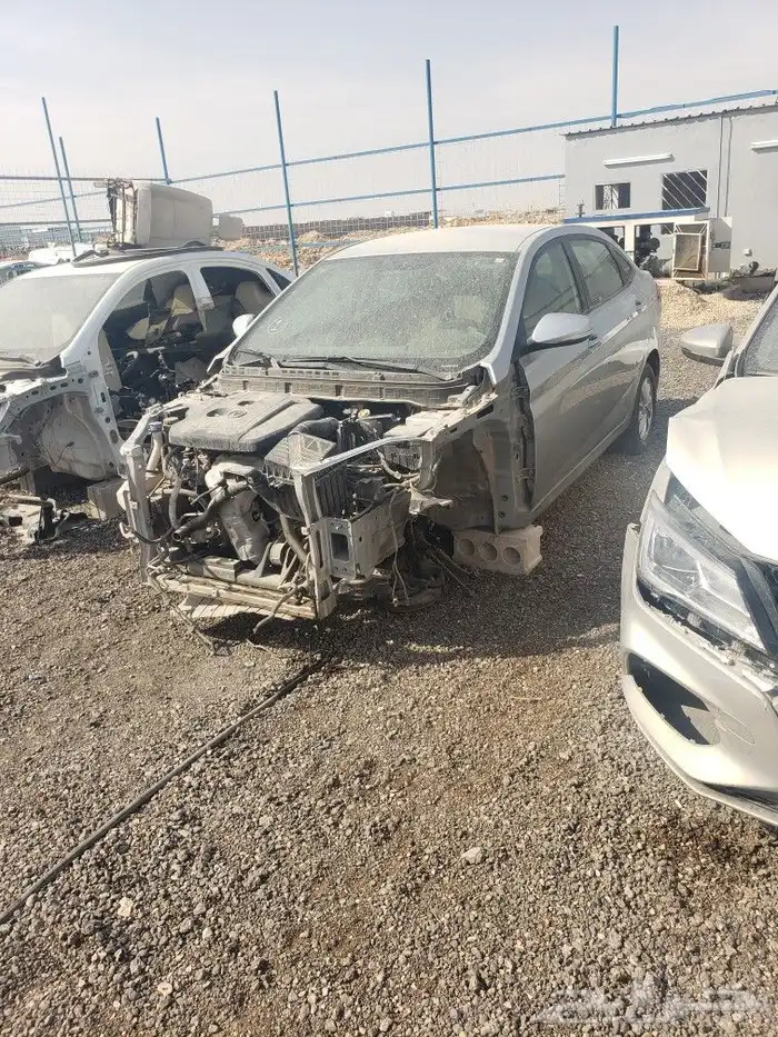 لجميع قطع غيار السيارات 5